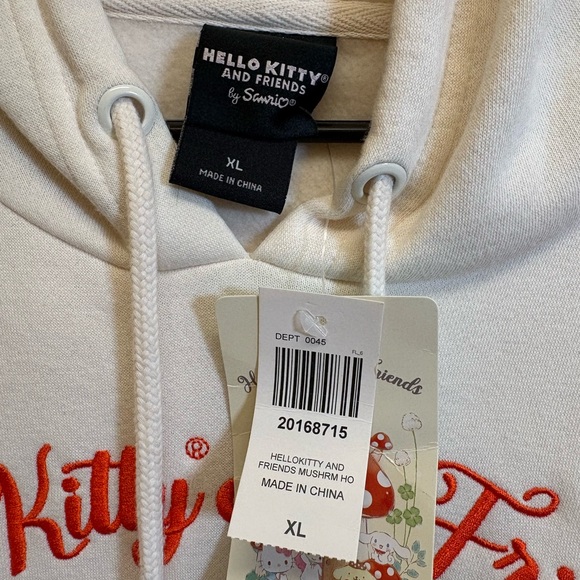 NWT | Box Lunch Exclusive | Hello Kitty and Friends |  White Cream Hoodie | XL 🍄 - Picture 3 of 14
